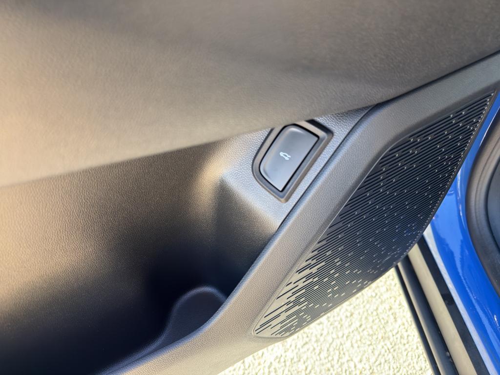 new 2026 Chevrolet Equinox car, priced at $35,994