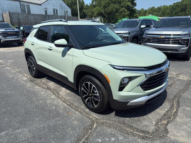 new 2025 Chevrolet TrailBlazer car, priced at $26,385