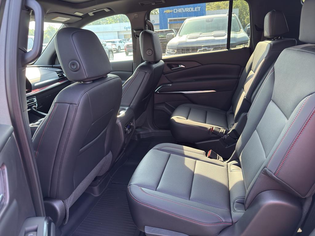 new 2025 Chevrolet Traverse car, priced at $52,350
