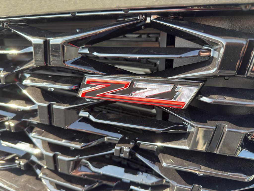new 2025 Chevrolet Traverse car, priced at $52,350