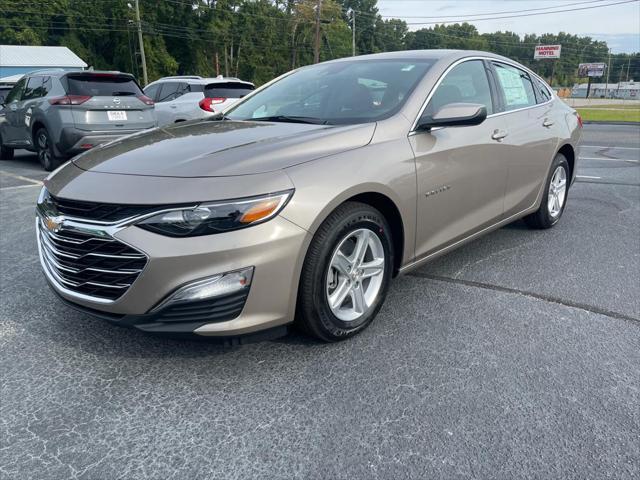 new 2025 Chevrolet Malibu car, priced at $27,035