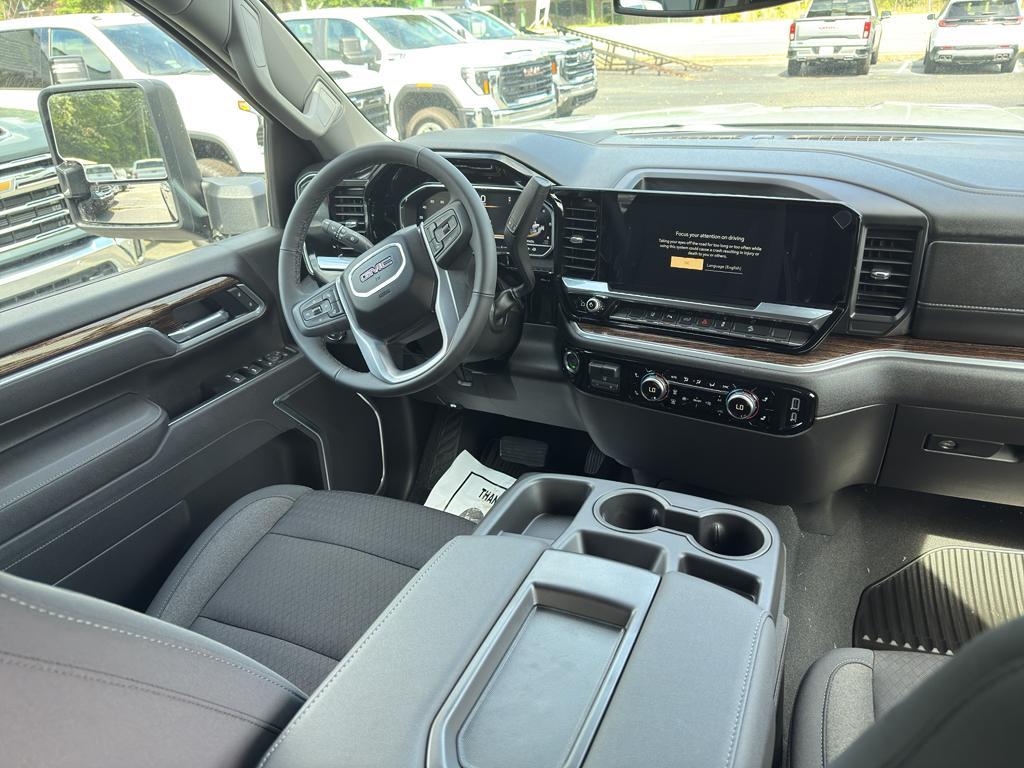 new 2025 GMC Sierra 2500 car, priced at $67,265
