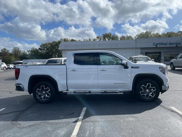 new 2025 GMC Sierra 1500 car, priced at $66,080