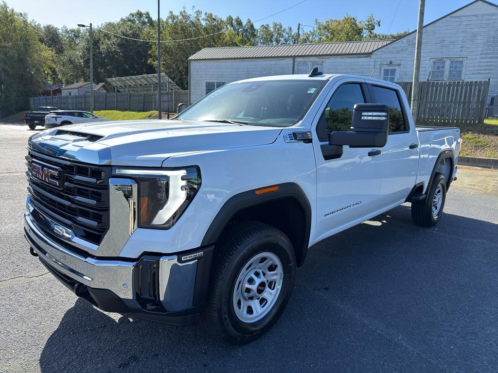 new 2026 GMC Sierra 2500 car, priced at $58,540