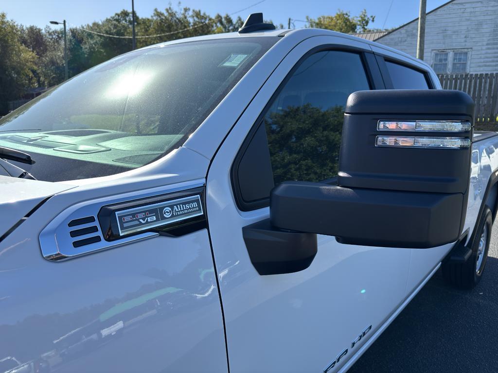 new 2026 GMC Sierra 2500 car, priced at $58,540