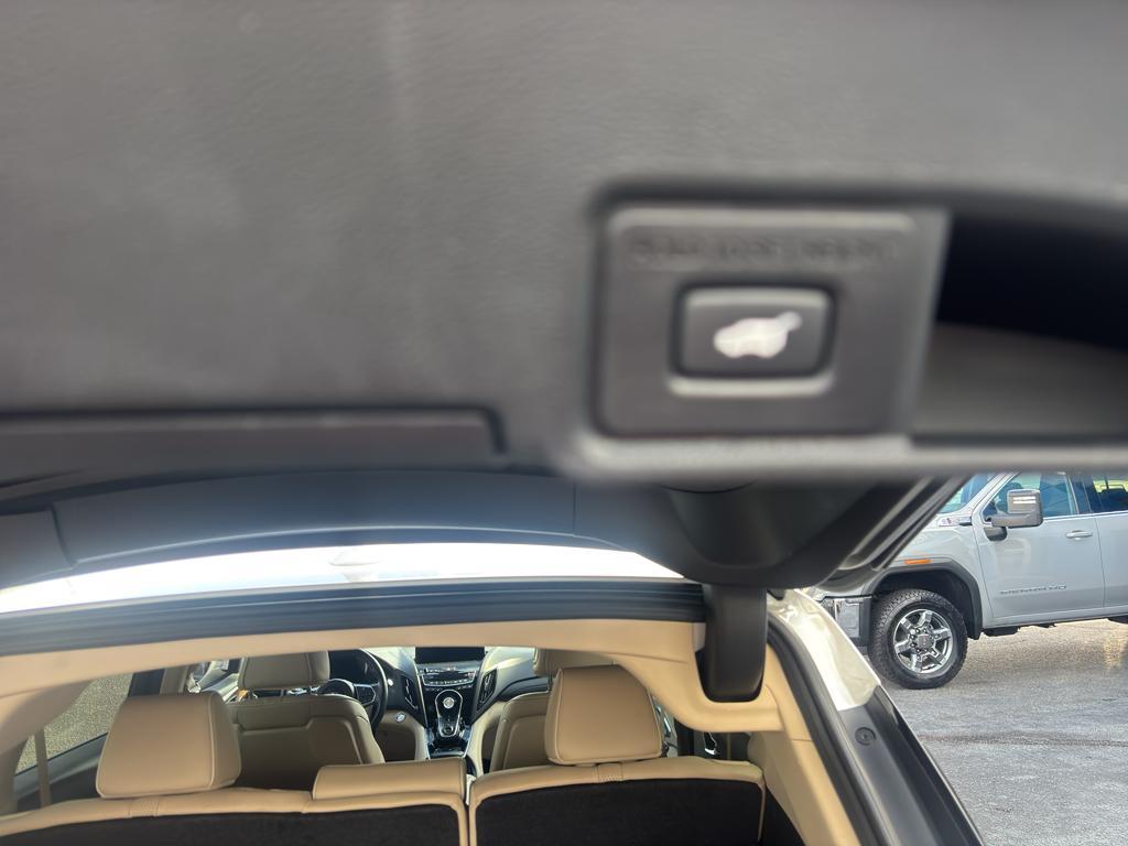 used 2021 Acura RDX car, priced at $29,300