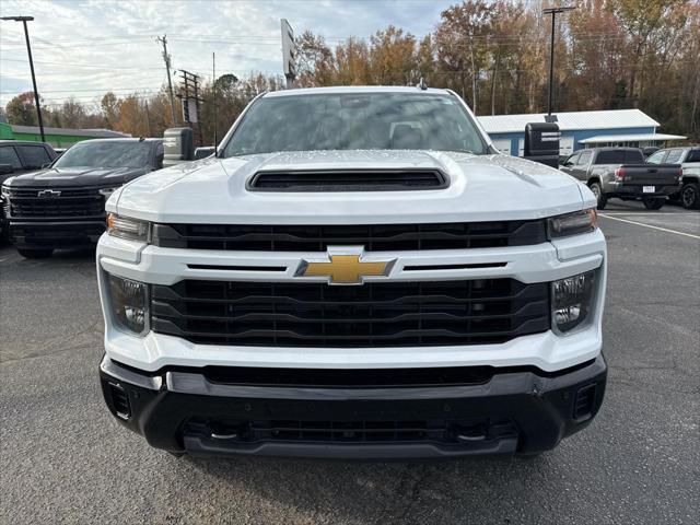 new 2025 Chevrolet Silverado 2500 car, priced at $57,500