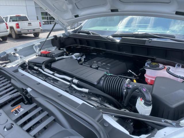 new 2024 Chevrolet Silverado 1500 car, priced at $45,695