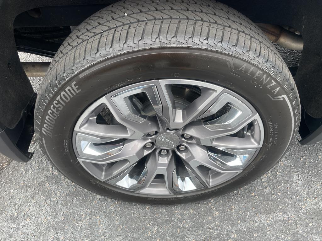 used 2024 GMC Sierra 1500 car, priced at $65,995
