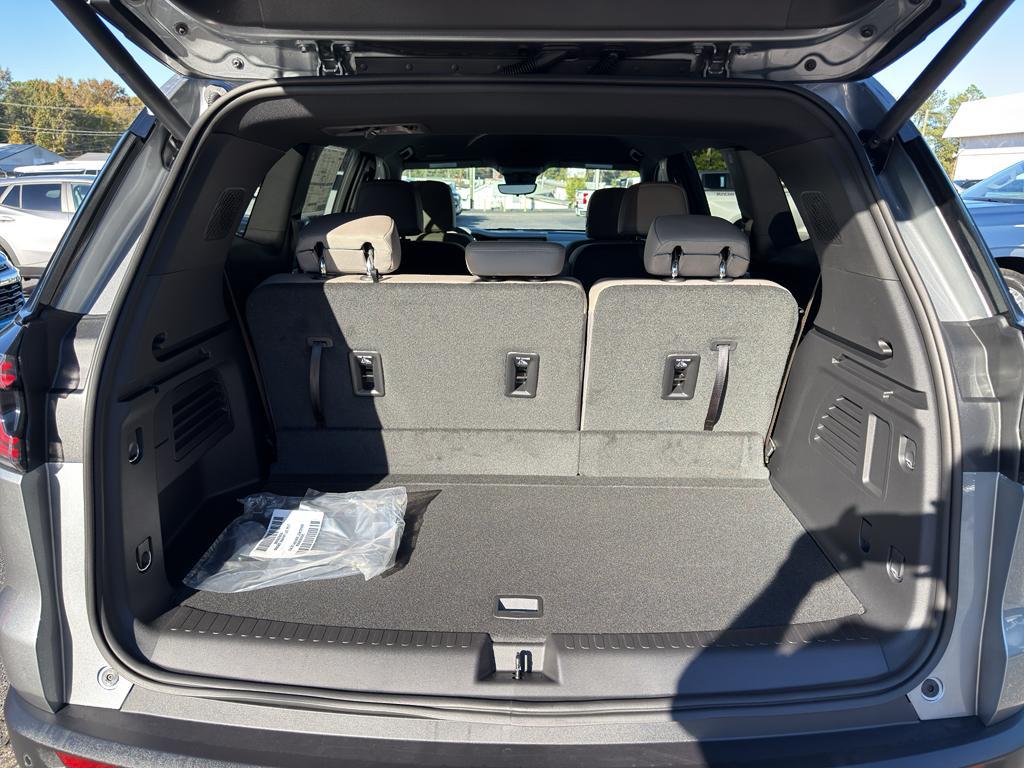 new 2026 GMC Acadia car, priced at $49,565