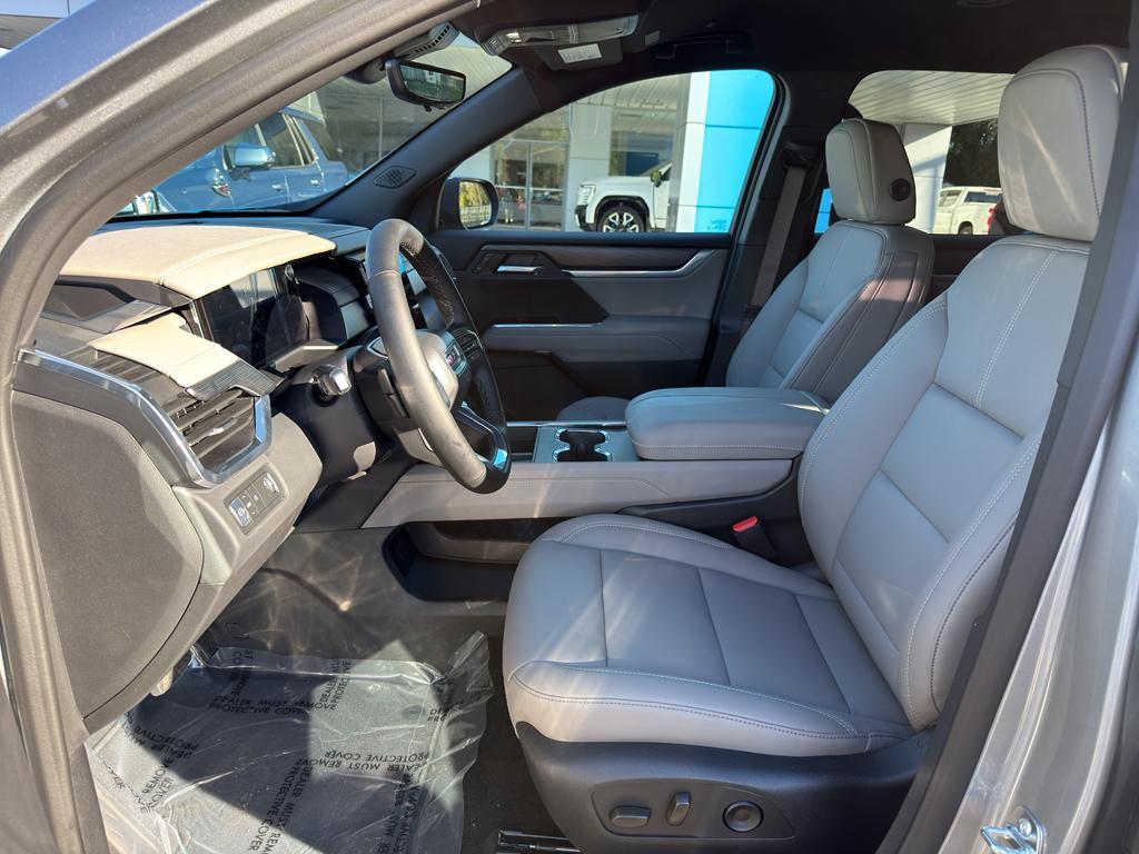 new 2026 GMC Acadia car, priced at $49,565