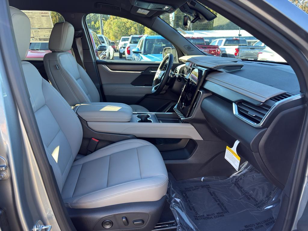 new 2026 GMC Acadia car, priced at $49,565