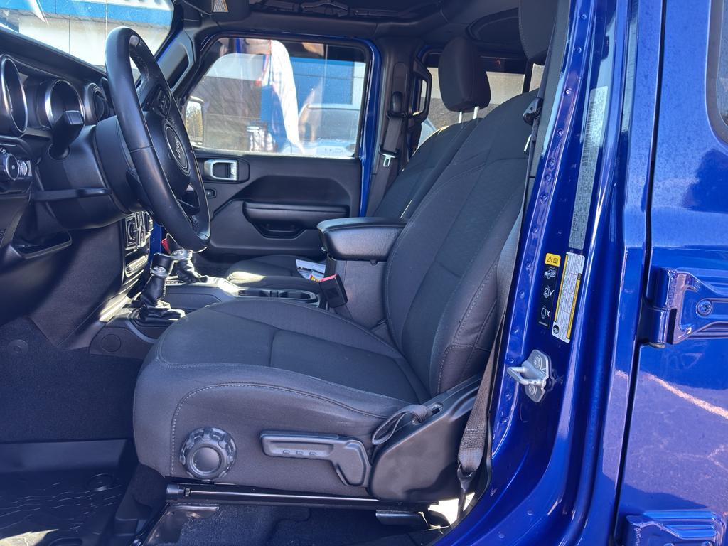 used 2020 Jeep Wrangler Unlimited car, priced at $28,300