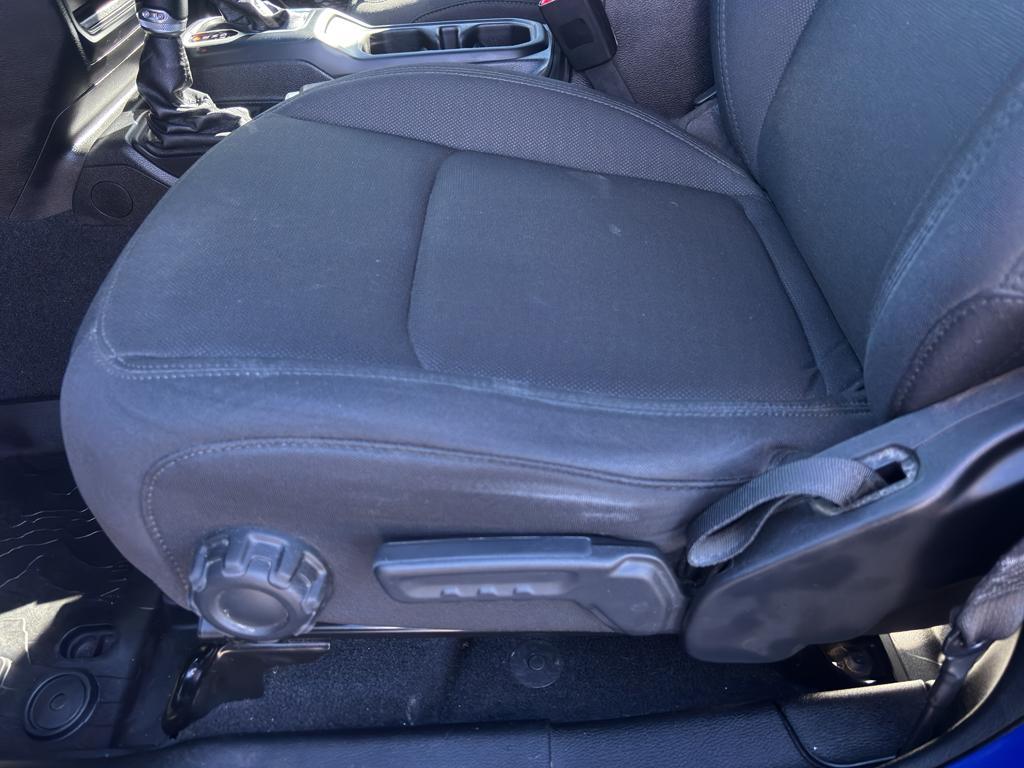used 2020 Jeep Wrangler Unlimited car, priced at $28,300