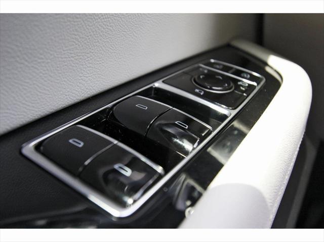 new 2026 Cadillac VISTIQ car, priced at $82,470