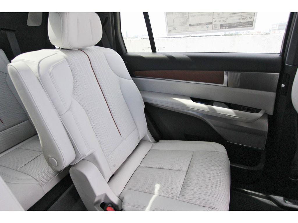 new 2026 Cadillac VISTIQ car, priced at $80,515