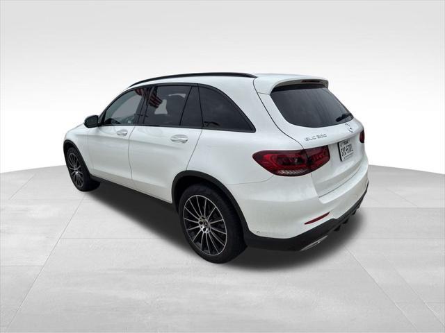 used 2020 Mercedes-Benz GLC 300 car, priced at $25,891