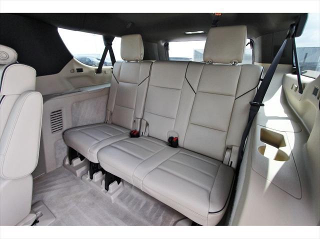 used 2023 Cadillac Escalade ESV car, priced at $70,840