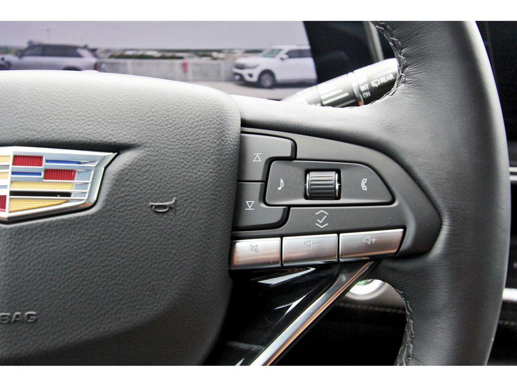 used 2024 Cadillac Escalade car, priced at $87,991