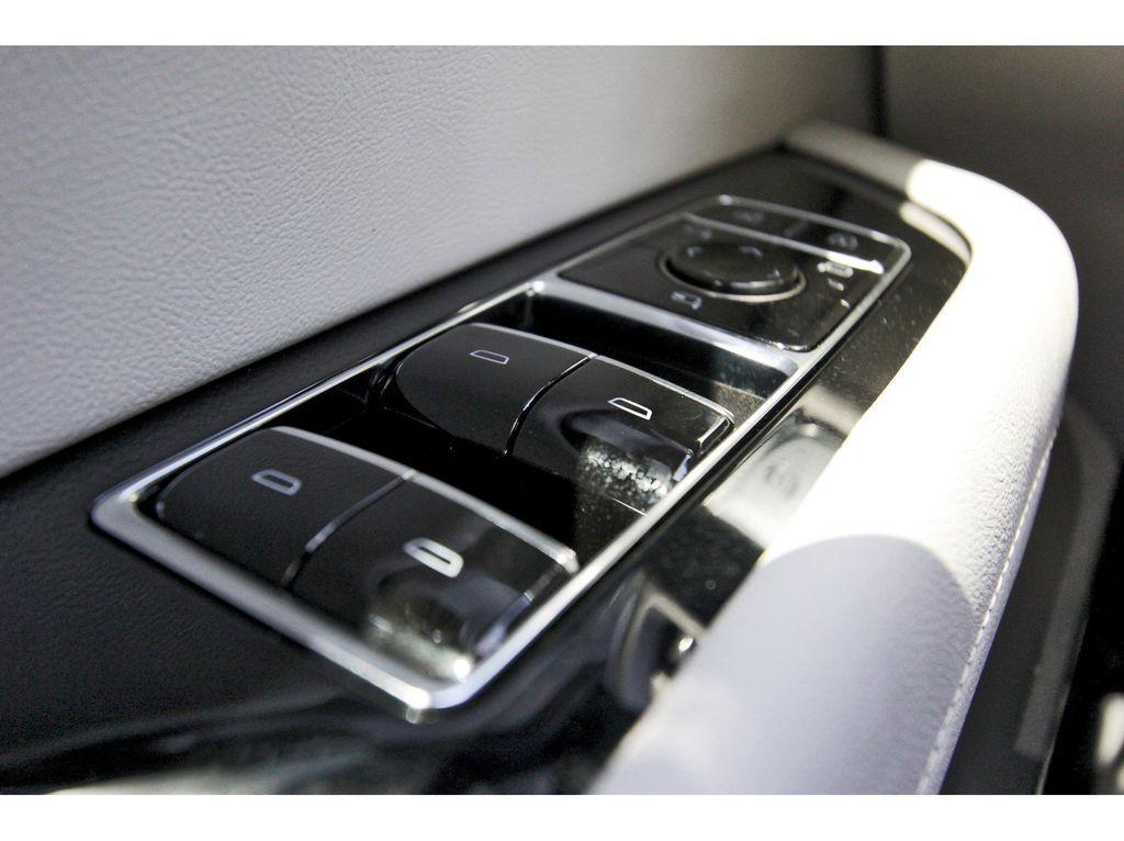 new 2026 Cadillac VISTIQ car, priced at $82,215