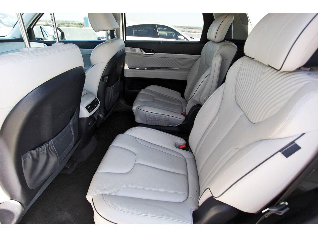 used 2023 Hyundai Palisade car, priced at $33,991