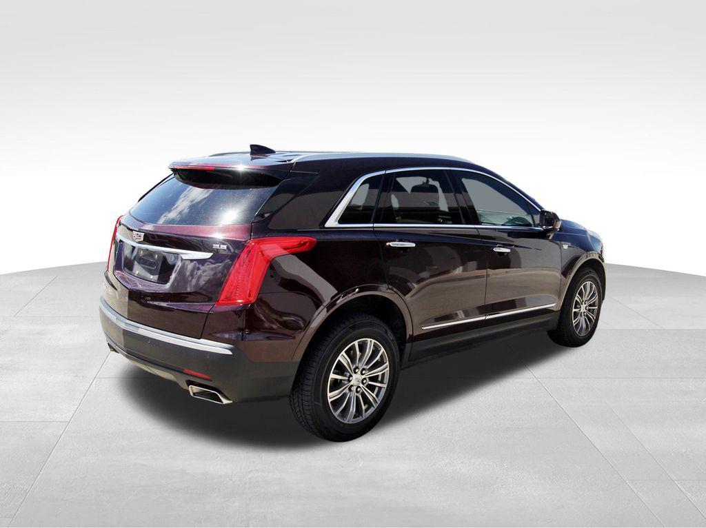 used 2018 Cadillac XT5 car, priced at $21,291