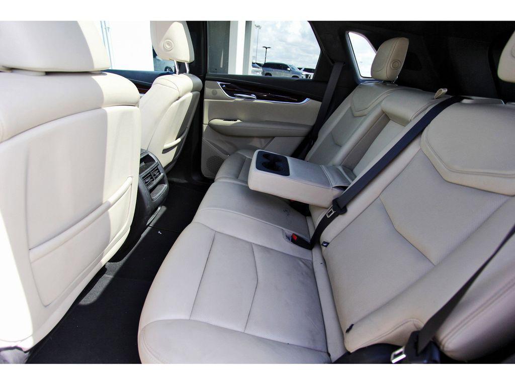 used 2018 Cadillac XT5 car, priced at $21,291
