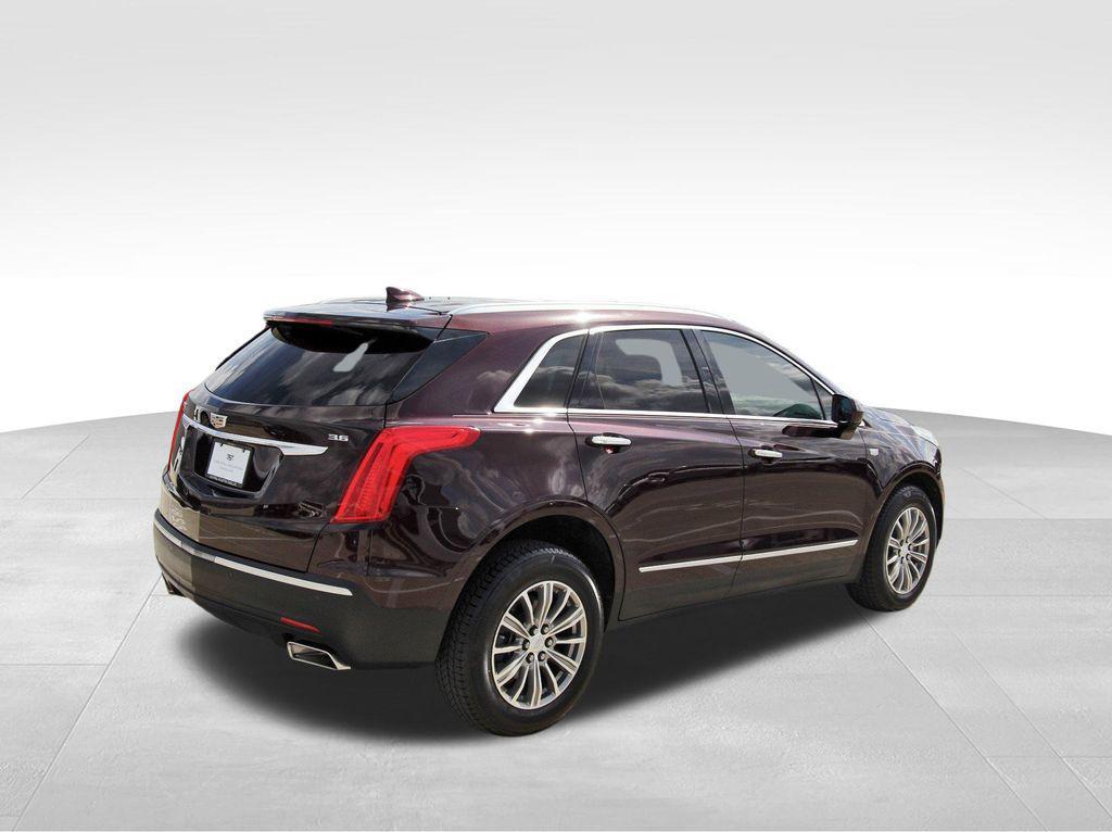 used 2018 Cadillac XT5 car, priced at $17,991