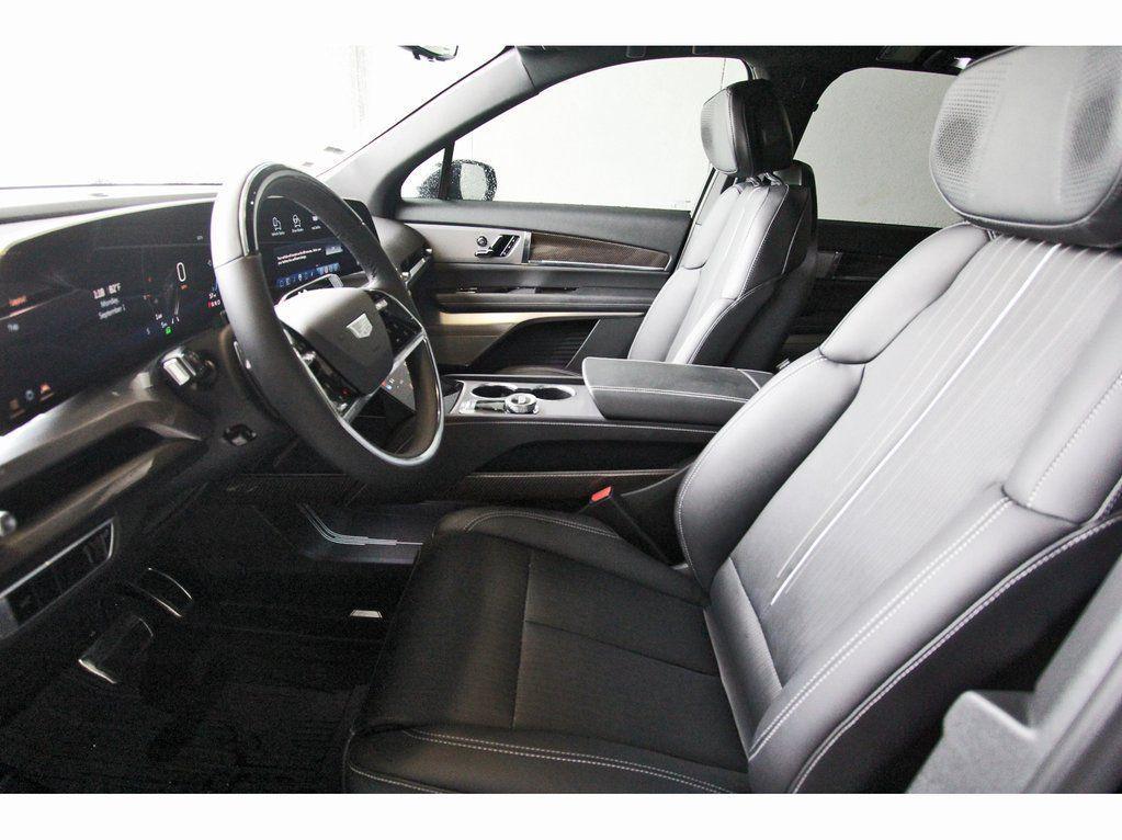 new 2026 Cadillac VISTIQ car, priced at $81,015