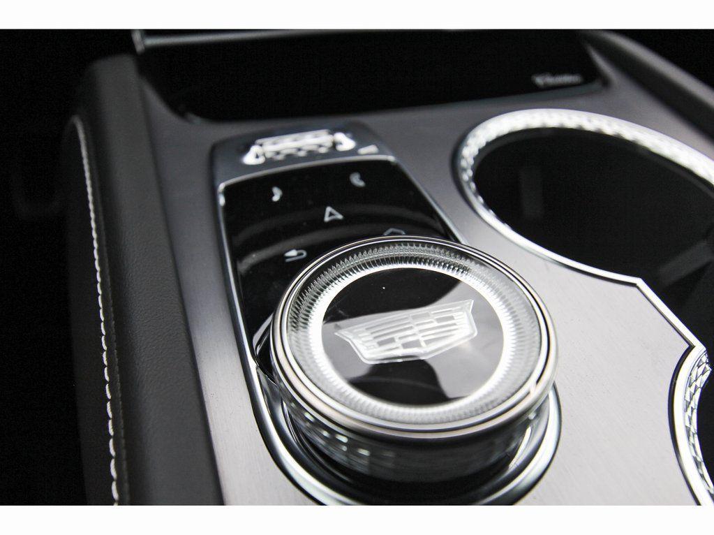 new 2026 Cadillac VISTIQ car, priced at $81,015