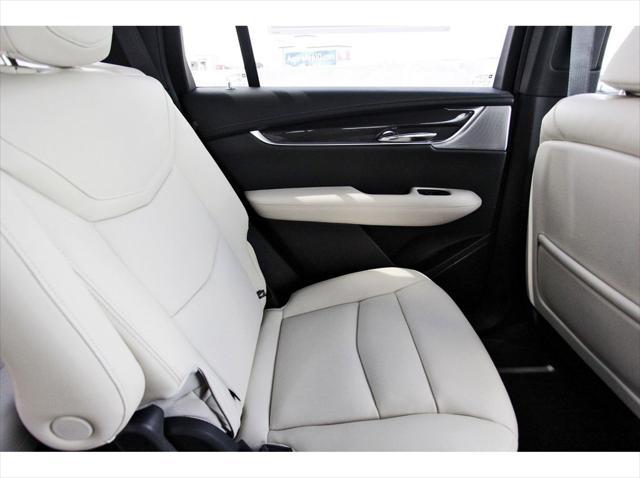 new 2025 Cadillac XT6 car, priced at $66,465
