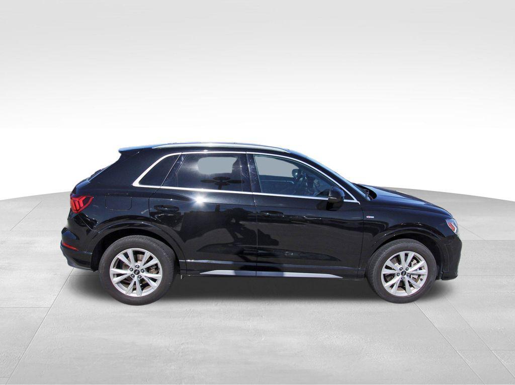 used 2024 Audi Q3 car, priced at $24,991