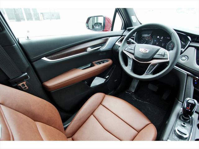 new 2025 Cadillac XT5 car, priced at $59,035