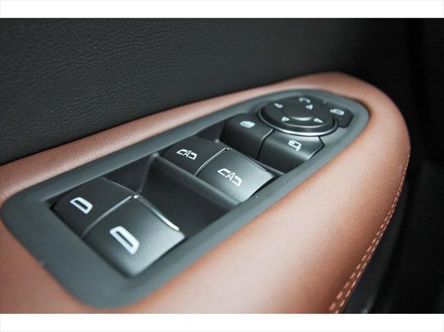 new 2025 Cadillac XT5 car, priced at $59,035