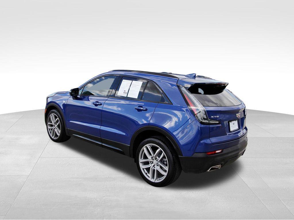 used 2023 Cadillac XT4 car