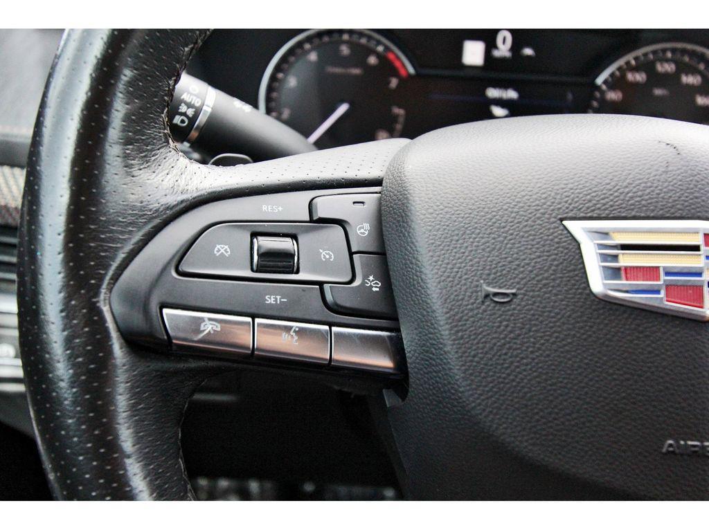 used 2023 Cadillac XT4 car