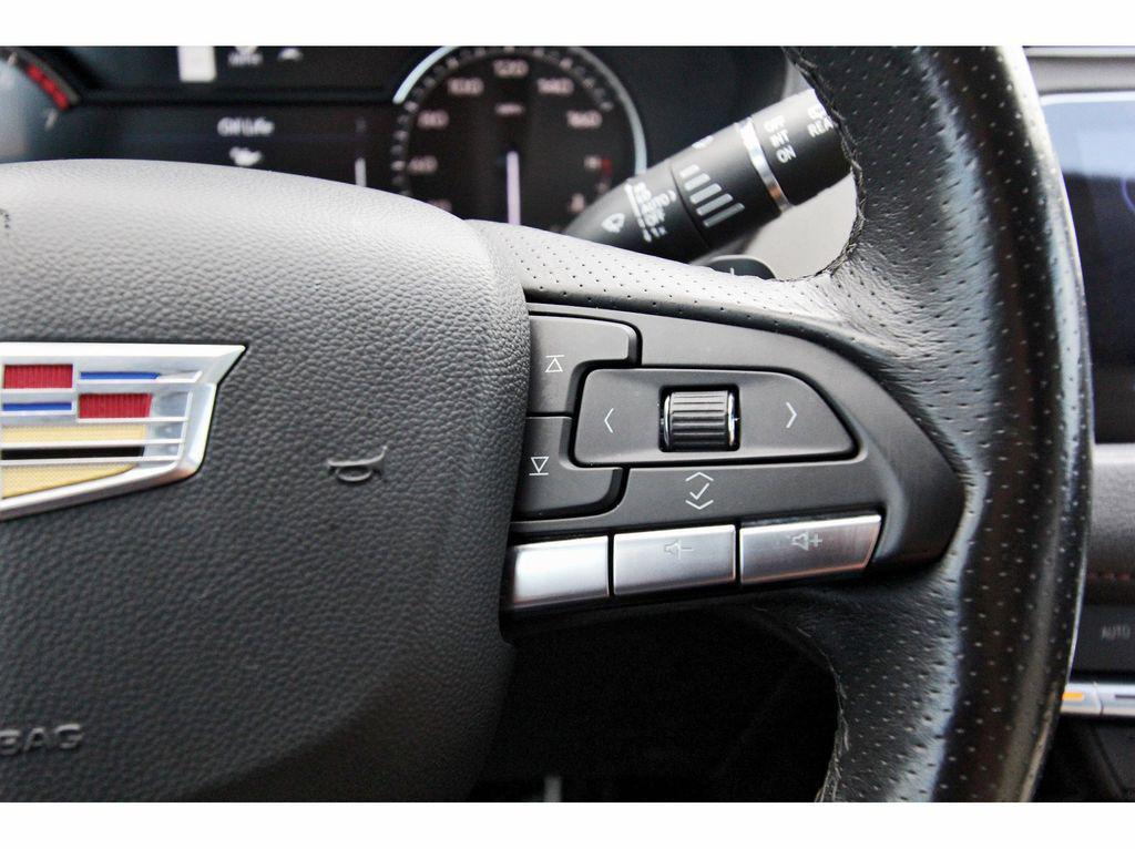 used 2023 Cadillac XT4 car