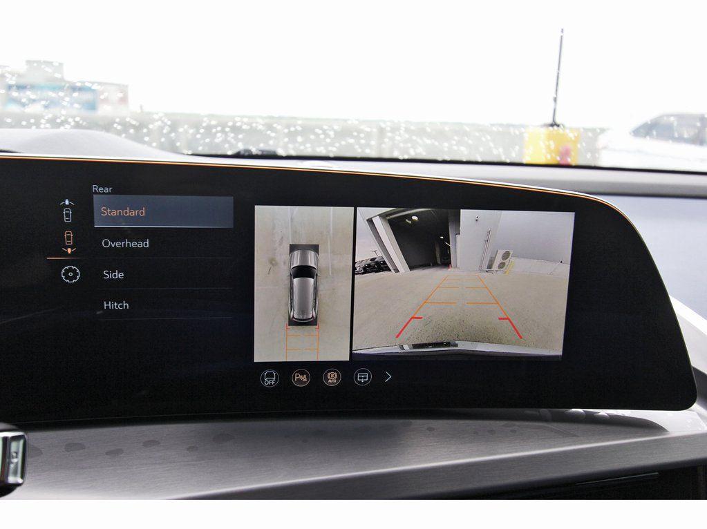 new 2026 Cadillac VISTIQ car, priced at $94,215