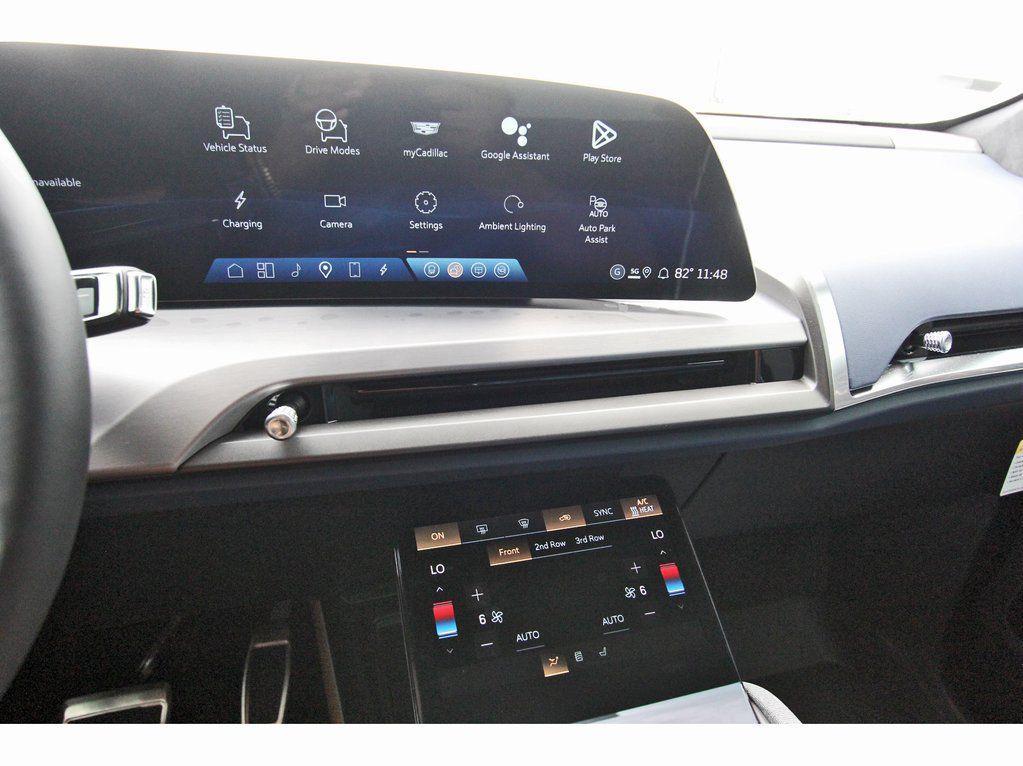 new 2026 Cadillac VISTIQ car, priced at $94,215