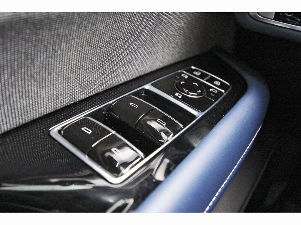 new 2026 Cadillac VISTIQ car, priced at $94,215