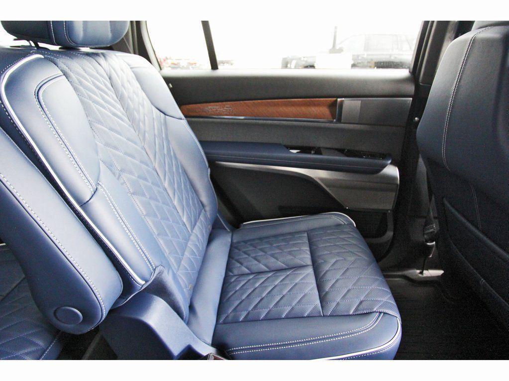 new 2026 Cadillac VISTIQ car, priced at $94,215