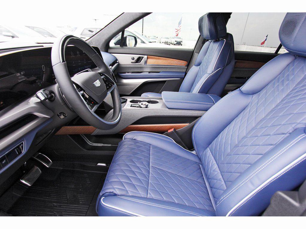 new 2026 Cadillac VISTIQ car, priced at $94,215
