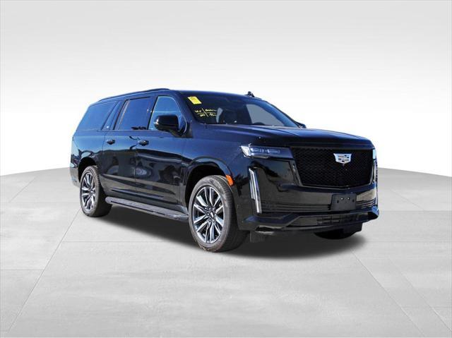 used 2023 Cadillac Escalade ESV car, priced at $73,995