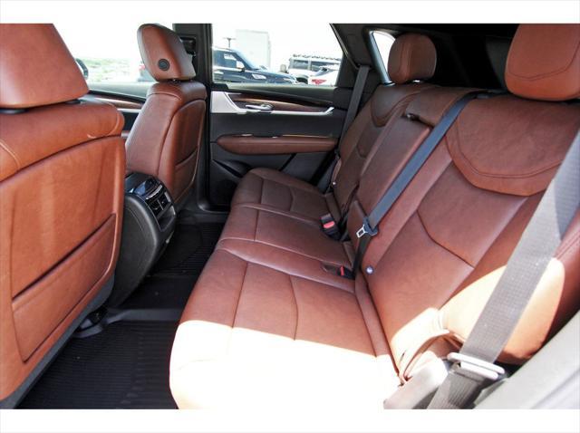new 2025 Cadillac XT5 car, priced at $56,810