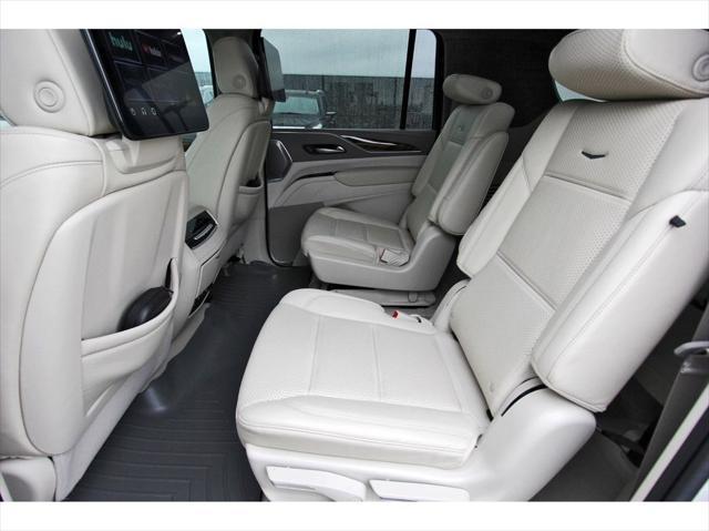 used 2022 Cadillac Escalade ESV car, priced at $79,991
