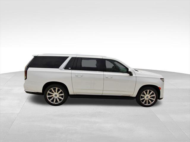 used 2022 Cadillac Escalade ESV car, priced at $75,456