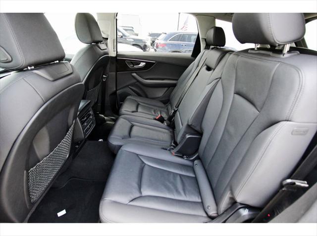 used 2024 Audi Q7 car, priced at $45,991