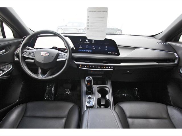 used 2024 Cadillac XT4 car, priced at $33,991