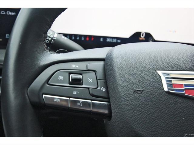 used 2024 Cadillac XT4 car, priced at $33,991