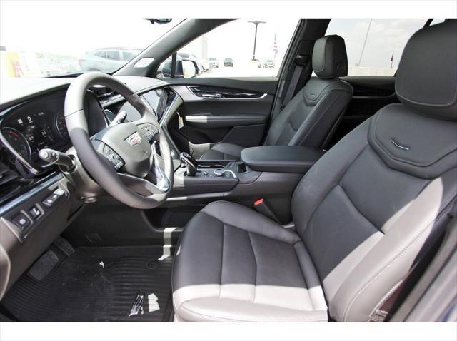 new 2025 Cadillac XT6 car, priced at $58,665